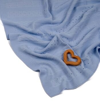 μπλε πλεκτή κουβερτούλα