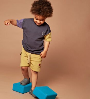 Παιδικό καλοκαιρινό κοντομάνικο μπλουζάκι για αγόρι